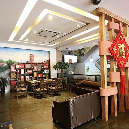Qingdao Fu Yong Hotel Exterior foto
